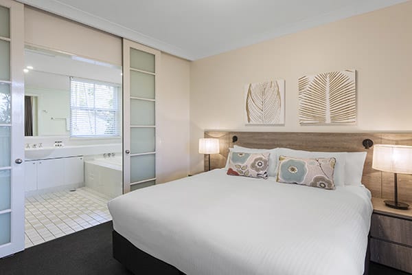 Oaks Cypress Lakes Resort 1 Bedroom Premier Villa Bedroom