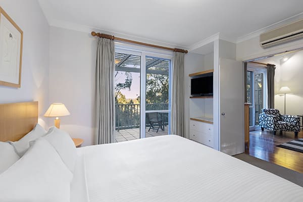 Oaks Cypress Lakes Resort 1 Bedroom Villa Bedroom 
