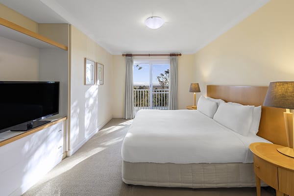 Oaks Cypress Lakes Resort 3 Bedroom Villa Bedroom